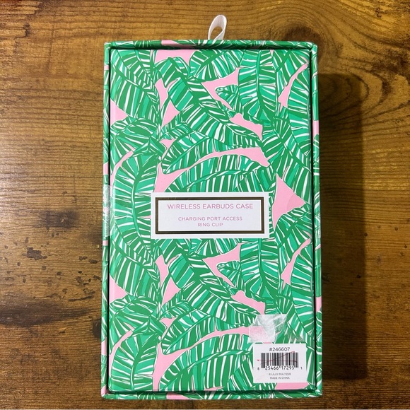 Lilly Pulitzer AirPod Bluetooth Travel Keychain Case Spearmint Caning NEW - Picture 3 of 4